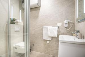 Koupelna v ubytování Dubrovnik Spectrum Rooms