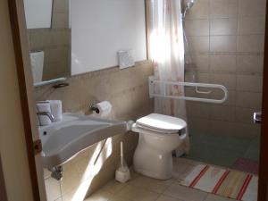 Vannituba majutusasutuses Marfi Inn
