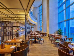 深圳盐田凯悦酒店餐厅或其他用餐的地方