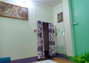 Foto sihtkohas Kolkata asuva majutusasutuse Dden Vennell BnB -Metro Access- galeriist