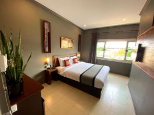 Gallery image of Patuxay Place in Vientiane