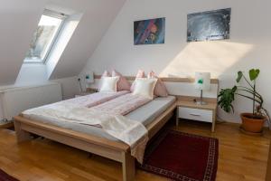 Postel nebo postele na pokoji v ubytování Villa Tabody