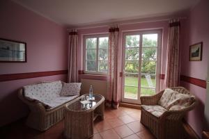 Posezení v ubytování Landhaus Alt Reddevitz