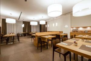 Restavracija oz. druge možnosti za prehrano v nastanitvi Quality Hotel San Martino