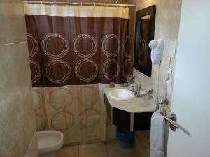 A bathroom at Hotel Nontue Abasto Buenos Aires