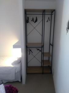 Łóżko lub łóżka w pokoju w obiekcie B & B MARIMA ORGOSOLO
