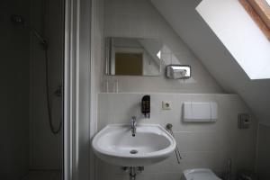 Koupelna v ubytování Landhaus Alt Reddevitz