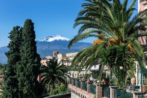 Afbeelding uit fotogalerij van Hotel Villa Schuler in Taormina