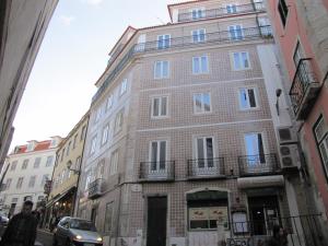 Afbeelding uit fotogalerij van Apartamento do Carmo in Lissabon