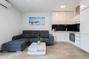 Billede fra billedgalleriet på New Modern Apartment "Marjan" i Podstrana