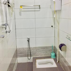 Koupelna v ubytování Aisya homestay jerteh