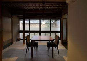 Fotografie z fotogalerie ubytování IZUYASU Traditional Kyoto Inn serving Kyoto cuisine v Kjótu