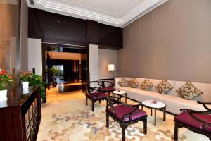 Зона вітальні в Vignette Collection Haikou Yatter Hotel by IHG