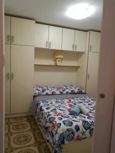 Postel nebo postele na pokoji v ubytování Apartment Marko Dunato + 22 fotografií