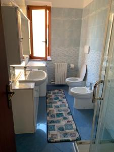 Bathroom sa la casa blu