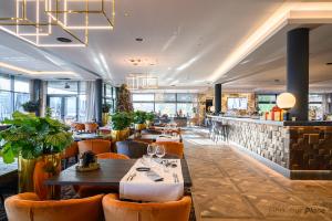 Veitingastaður eða matsölustaður á Hotel Restaurant Van Der Valk Nivelles-Sud