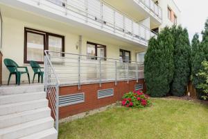 Vonkajšia záhrada v ubytovaní Jantar Apartamenty- Zielone Tarasy