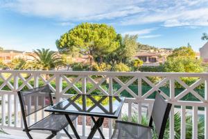 Balcon ou terrasse dans l'établissement Best Western Plus Hyères Côte D'Azur