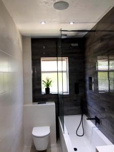 Gallery image of Spacious double bedrooms sharing new bathroom, en-suite option available, Kings Lynn in Kings Lynn