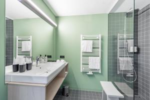 Ein Badezimmer in der Unterkunft Lifestylehotel dasMAX