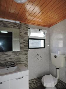 A bathroom at Casa do Bica