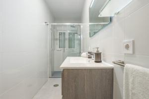Kúpeľňa v ubytovaní EXCLUSIVO APT 2 HAB-2 BAÑOS-LUMINOSO ↑ CALIDADES