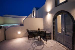 Rõdu või terrass majutusasutuses Cupola Suites