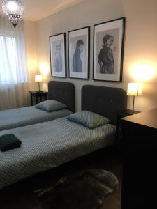 Posteľ alebo postele v izbe v ubytovaní Thermal Forest Apartment