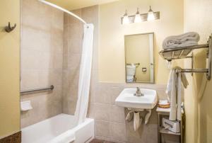 Gallery image of Quality Inn Santa Barbara in Santa Barbara