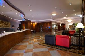 Predel za sedenje v nastanitvi Metropark Hotel Kowloon