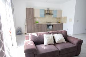 Kuchyň nebo kuchyňský kout v ubytování Seafront Room + 17 fotografií