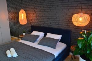 Posteľ alebo postele v izbe v ubytovaní Last Floor Apartment - Krakow City Center close to Old Town
