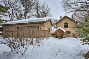 Το Waterfront Cottage, 9 Mi to Aloha State Park! τον χειμώνα