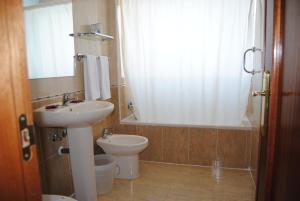 A bathroom at Hostal El Mirador