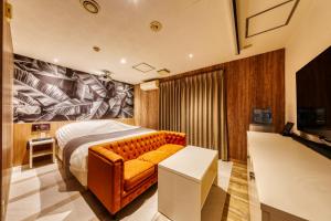 Krevet ili kreveti u jedinici u objektu HOTEL LUNA MODERN Sakuranomiya (Adult Only)