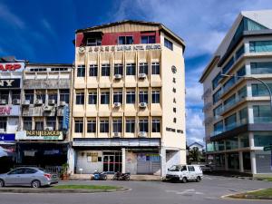 Gallery image of Super OYO 991 Mayfair Hotel in Kuching