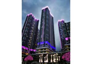 El edificio en el que está el departamento