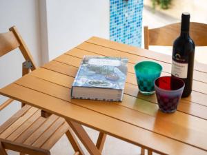 Bright Apartment Near The Beach In Otranto italokat is kínál