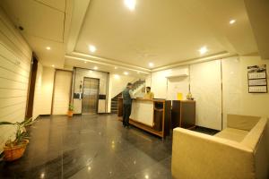Vstupní hala nebo recepce v ubytování Vijay Vilas Hotel & Convention Hall