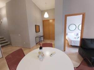 Łóżko lub łóżka w pokoju w obiekcie Del Parque Flats Central
