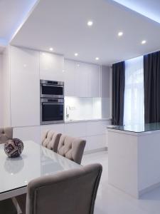 Köök või kööginurk majutusasutuses Holiday Apartment VILLA BIANCA