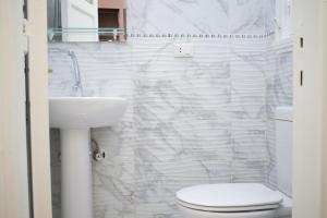 Un baño de Golden Palace Hotel