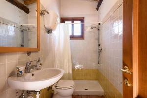 Kúpeľňa v ubytovaní Domus Claudiae + 19 fotografií