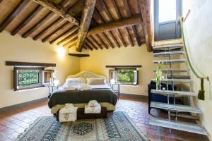 Imagen de la galería de VILLA TURRI - Luxury Country & Padel Resort, en Camporgiano