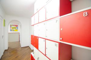 Galería fotográfica de Pop Art Hostel Rynok Sq en Leópolis