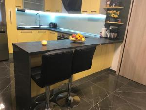Kuchyňa alebo kuchynka v ubytovaní Apartmani Jukic