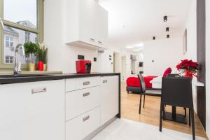 Gallery image of Krupnicza Apartment - 5 minut from Main Square by INPOINT CRACOW in Krakow