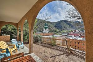 Gallery image of Downtown Bisbee Home with Unique Mountain Views in Bisbee