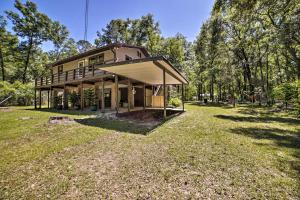 Gallery image of OBrien Home on about 1 Acre with Fire Pit - Near River! in O'Brien