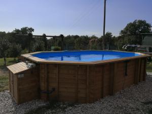 Bazén v ubytování Casa Romantica nebo v jeho okolí